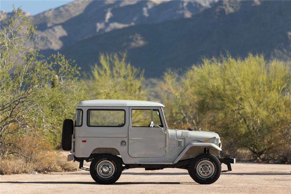 1970 TOYOTA LAND CRUISER FJ-40