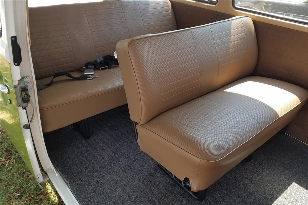 1976 VOLKSWAGEN BUS