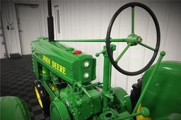 1940 JOHN DEERE H TRACTOR