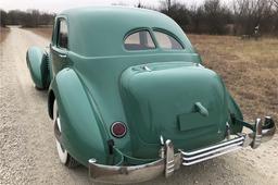 1937 CORD 812 WESTCHESTER SEDAN