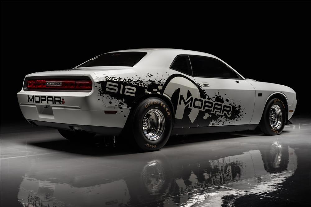 2011 DODGE CHALLENGER DRAG PAK