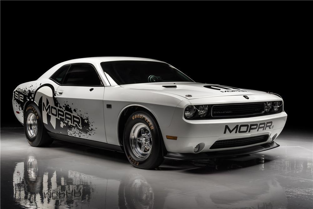 2011 DODGE CHALLENGER DRAG PAK