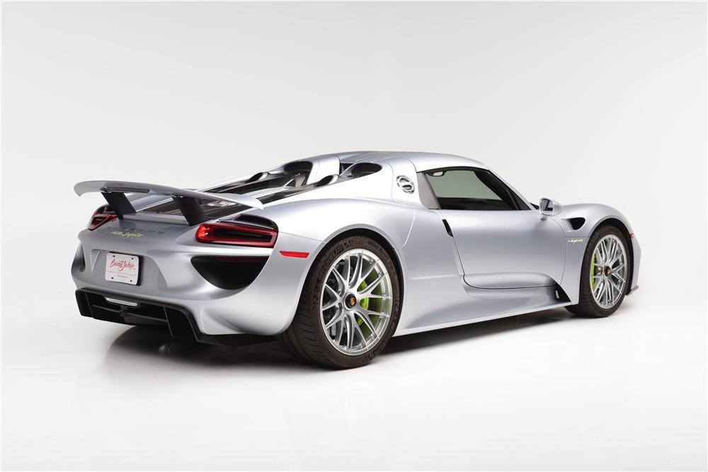 2015 PORSCHE 918 SPYDER