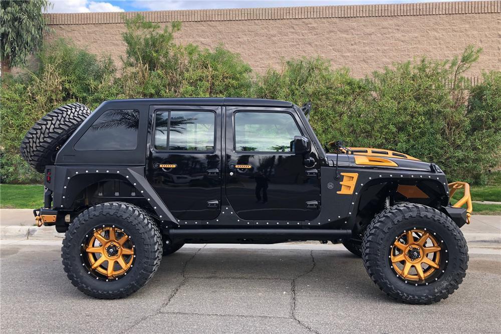 2018 JEEP WRANGLER UNLIMITED CUSTOM SUV