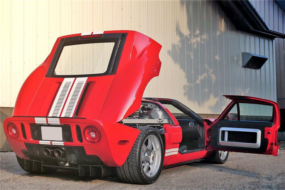 2005 FORD GT