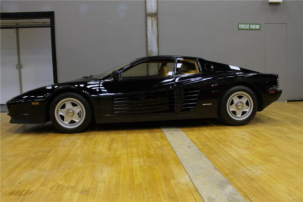 1987 FERRARI TESTAROSSA