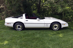 1985 CHEVROLET CORVETTE