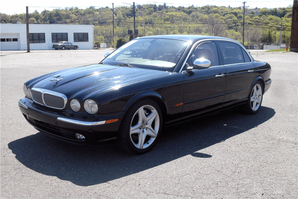 2005 JAGUAR XJ SUPER V8