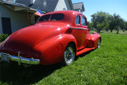 1938 OLDSMOBILE CUSTOM CLUB COUPE