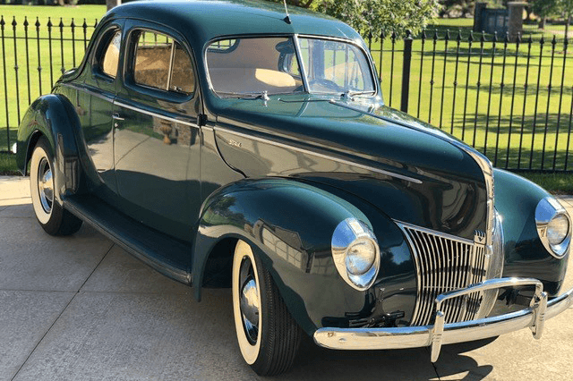 1940 FORD DELUXE COUPE