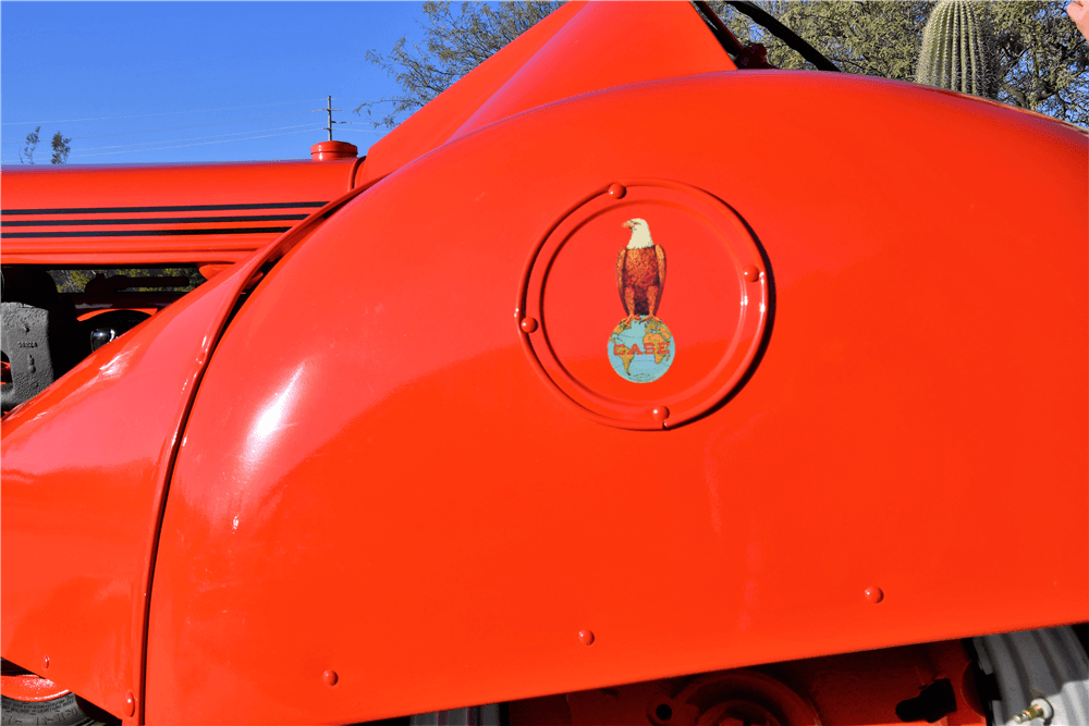 1949 CASE SO ORCHARD STREAMLINE TRACTOR