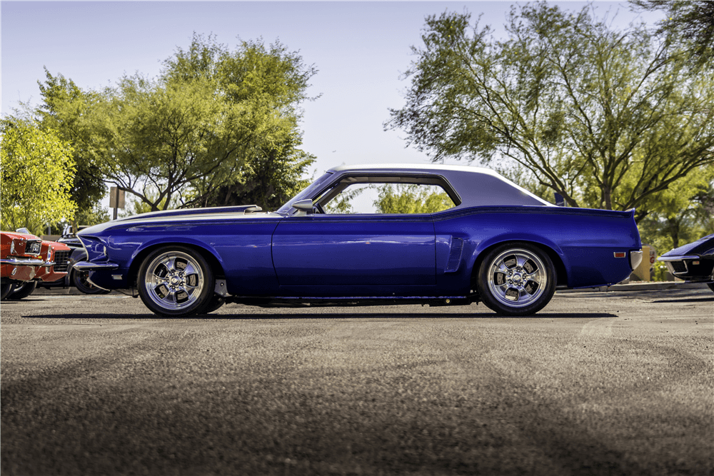 1969 FORD MUSTANG CUSTOM COUPE