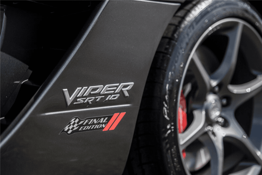 2010 DODGE VIPER SRT/10 FINAL EDITION