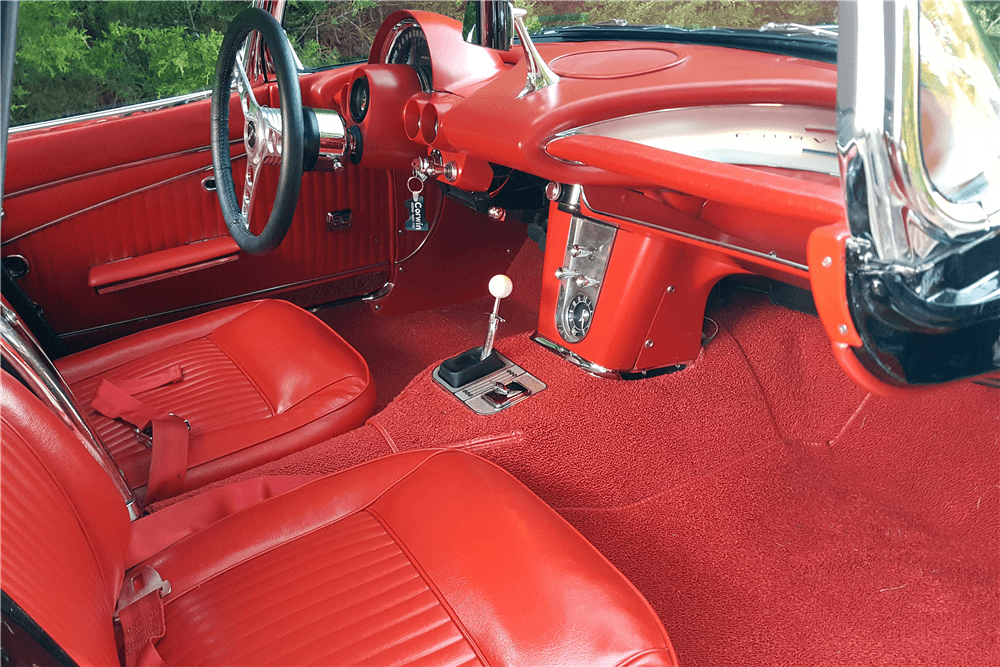 1962 CHEVROLET CORVETTE CUSTOM CONVERTIBLE