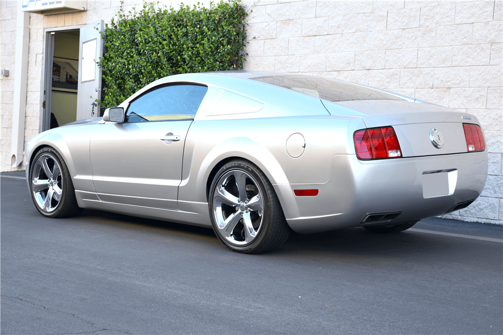 2009 FORD MUSTANG GT IACOCCA 45TH ANNIVERSARY EDITION FASTBACK