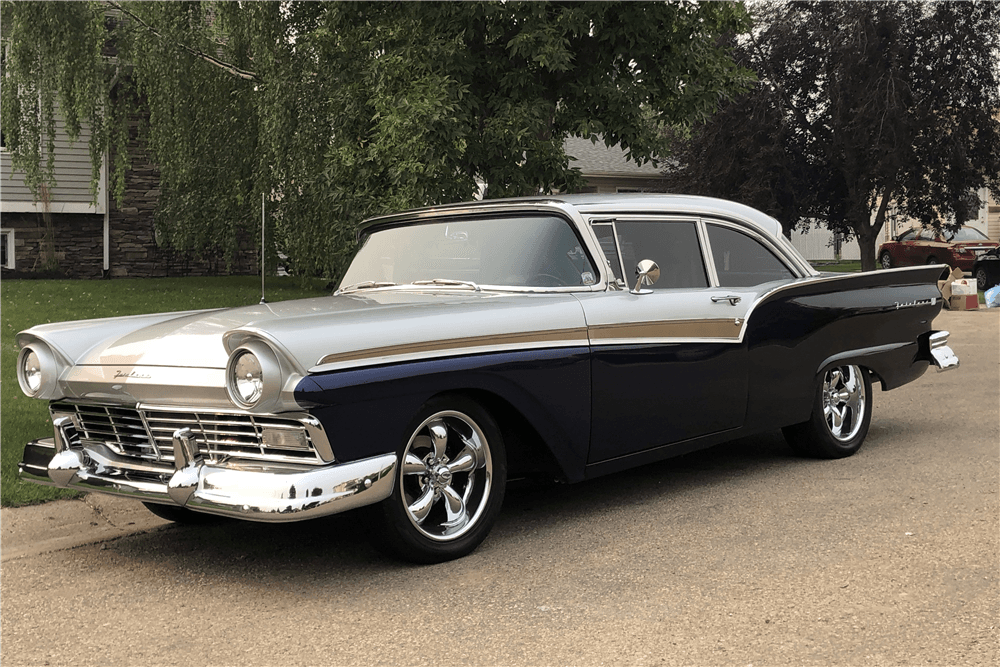 1957 FORD FAIRLANE 500 CUSTOM COUPE