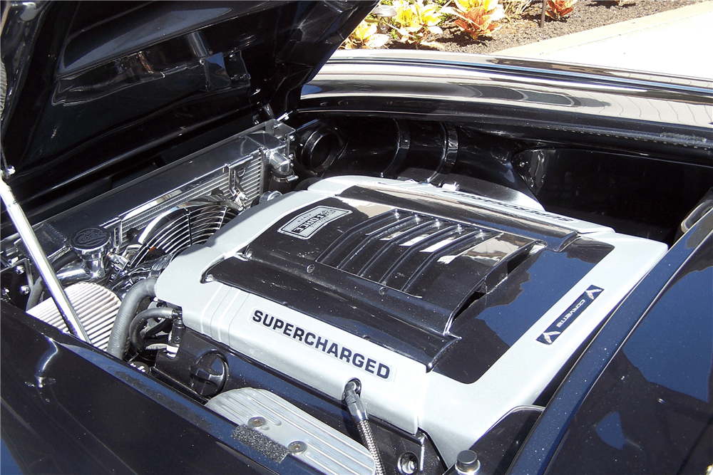 1962 CHEVROLET CORVETTE CUSTOM ROADSTER