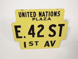 1950S NEW YORK CITY PORCELAIN STREET SIGN