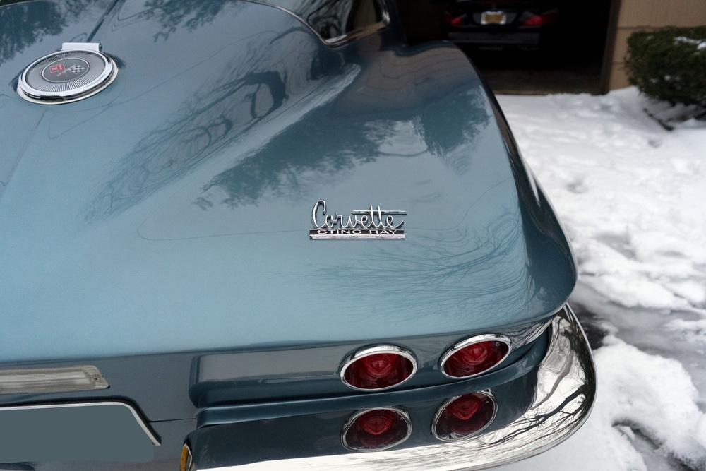 1967 CHEVROLET CORVETTE CUSTOM COUPE