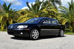 2004 VOLKSWAGEN PHAETON