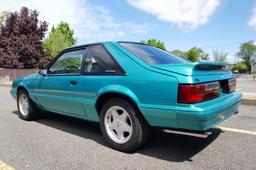 1992 FORD MUSTANG LX