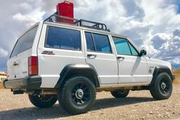 1988 JEEP CHEROKEE