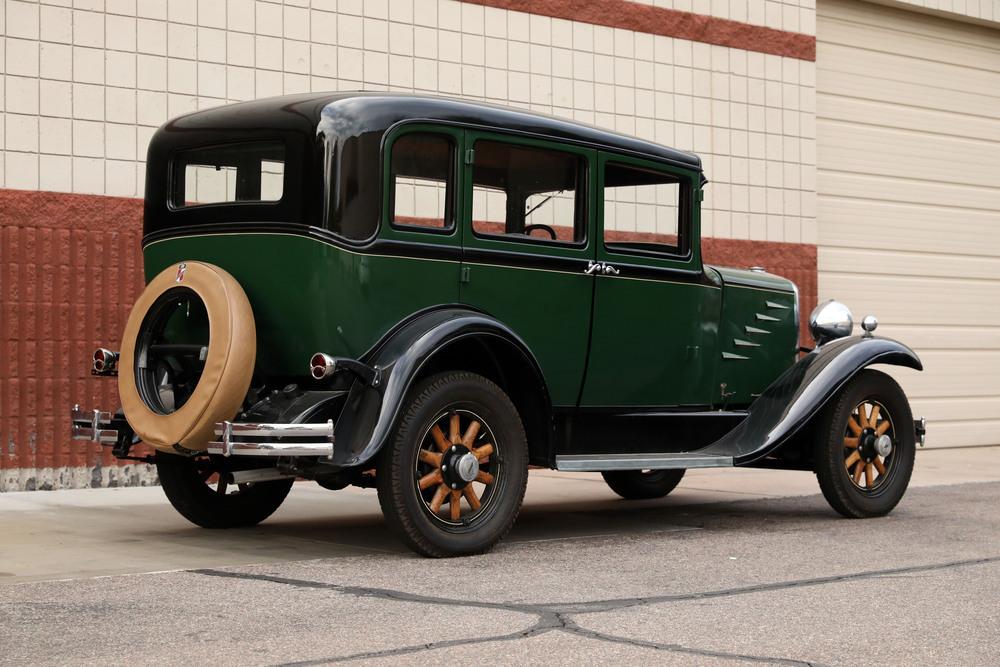 1930 DURANT 614 SEDAN