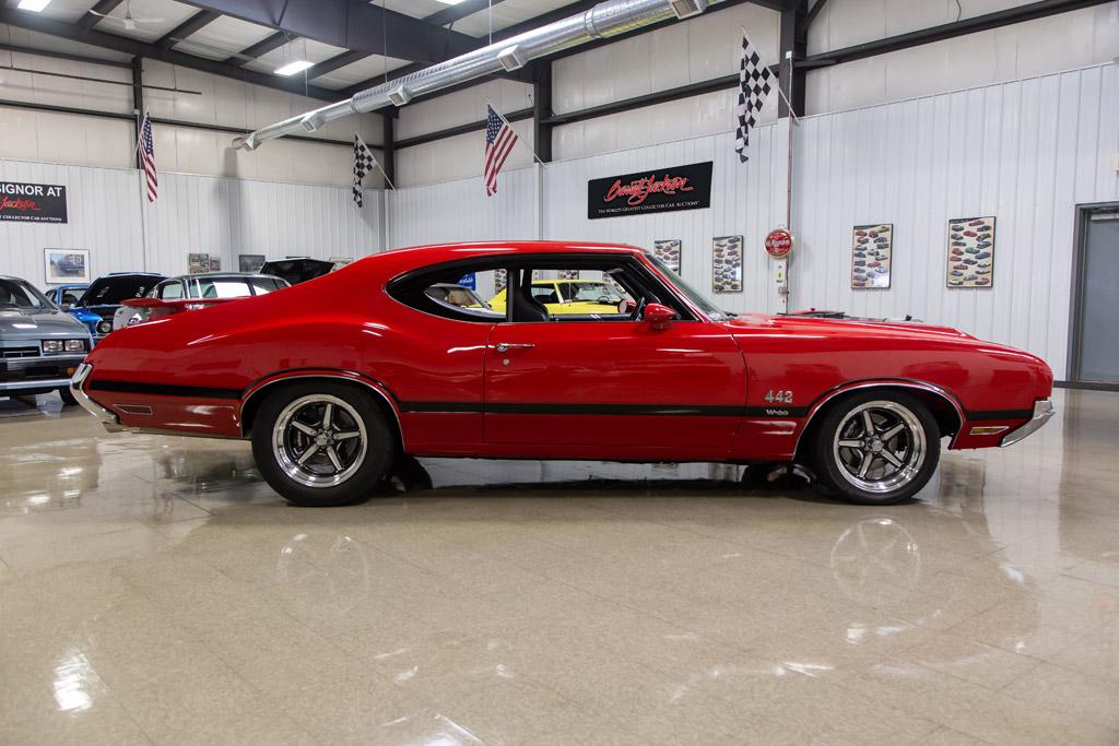 1970 OLDSMOBILE 442 CUSTOM COUPE