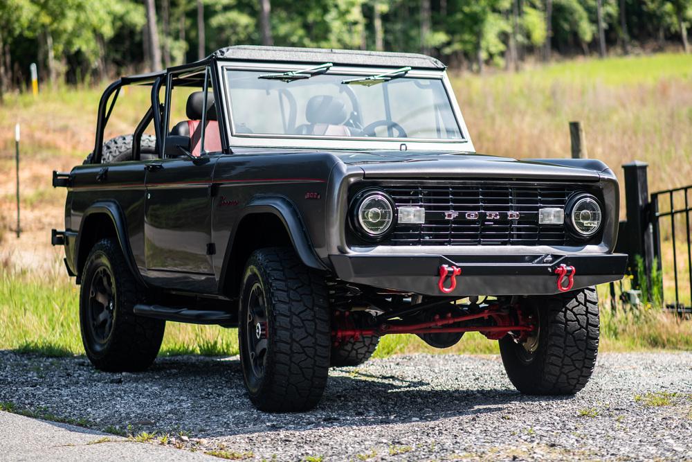 1969 FORD BRONCO CUSTOM SUV