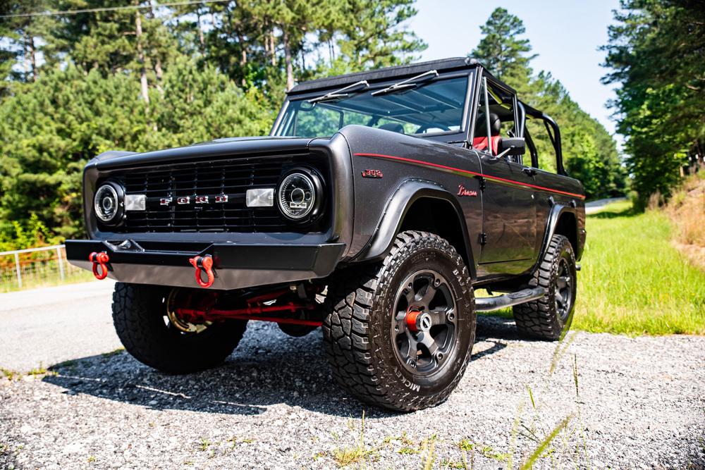 1969 FORD BRONCO CUSTOM SUV