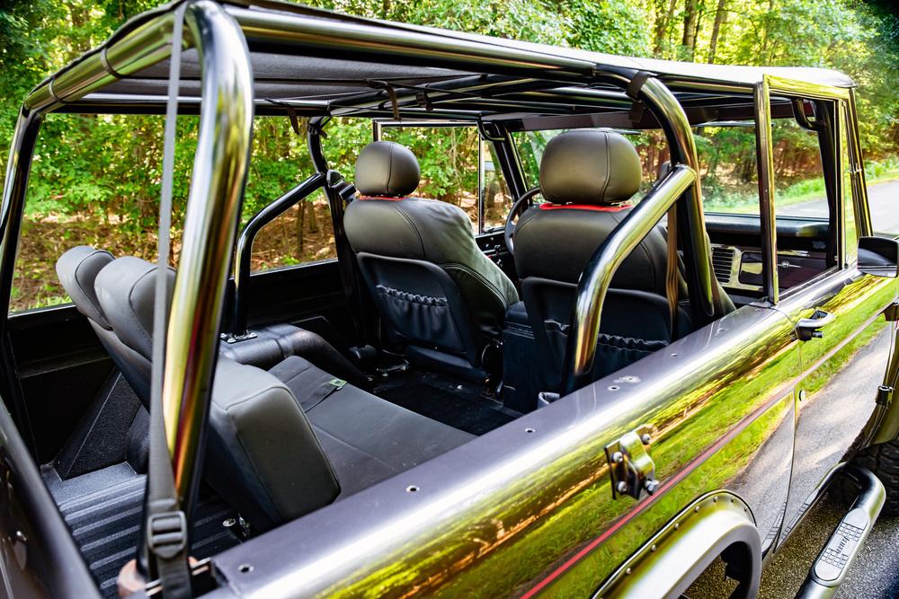 1969 FORD BRONCO CUSTOM SUV