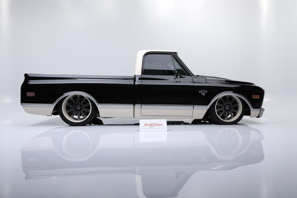 1967 CHEVROLET C10 CUSTOM PICKUP