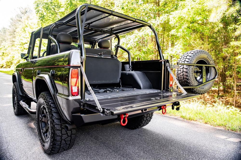 1969 FORD BRONCO CUSTOM SUV