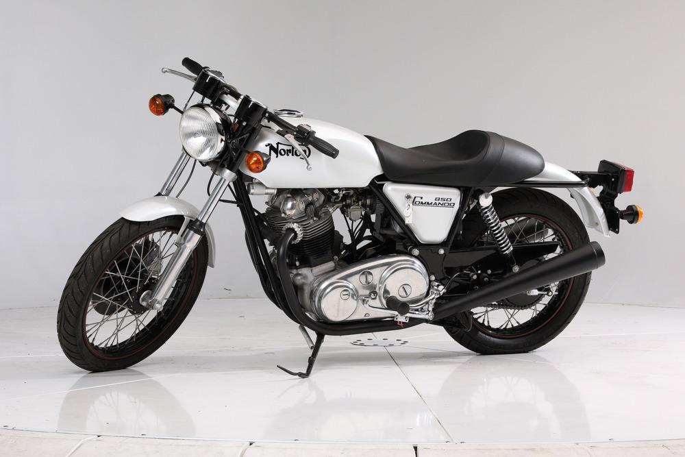 1974 NORTON 850 COMMANDO CUSTOM MOTORCYCLE