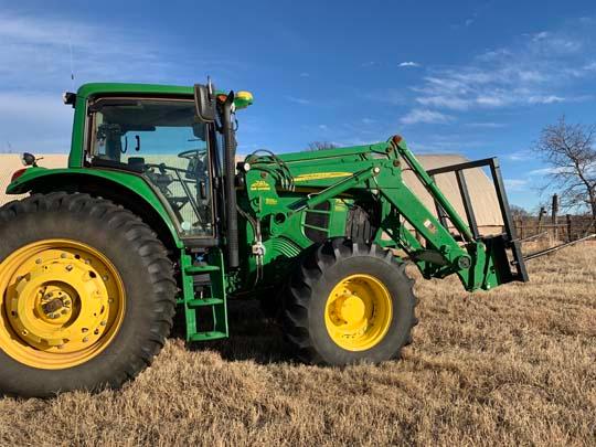 2011 JD 7530 TRACTOR