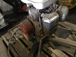 Concrete trowel, Honda engine