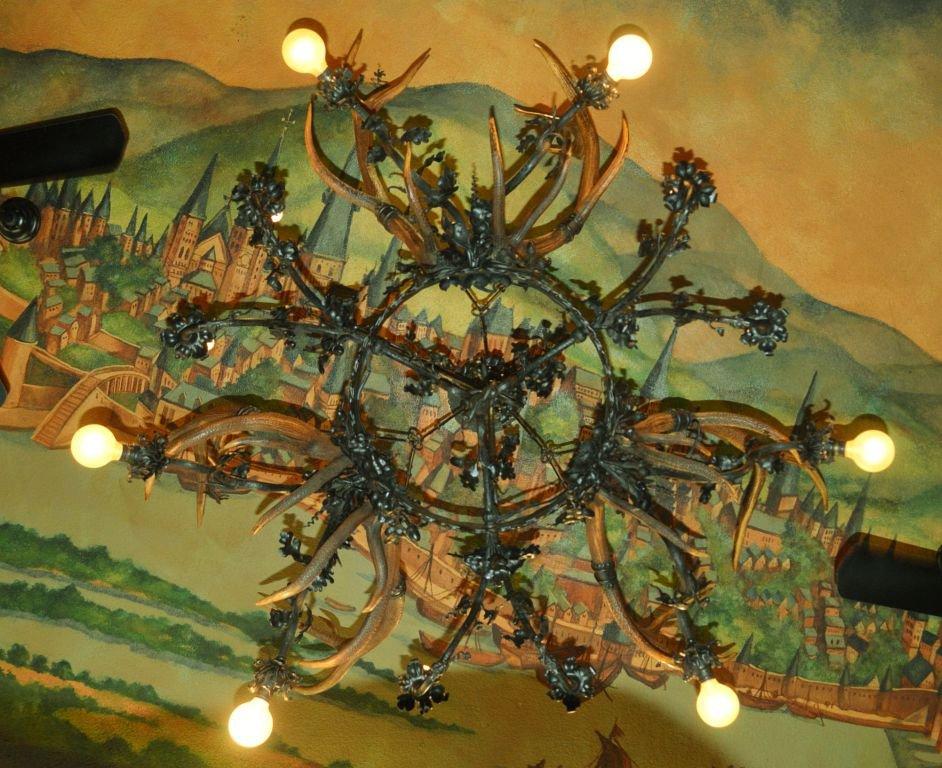 CYRIL COLNIK "FAMOUS PABST MANSION" CHANDELIER