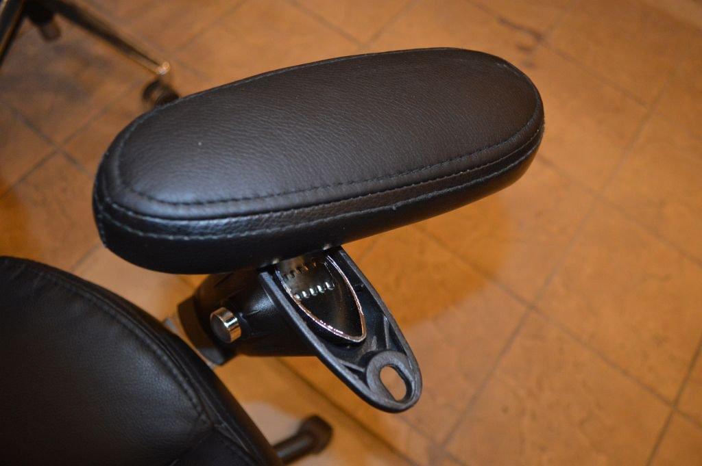 BLACK VINYL OFFICE CHAIR WITH ARMS