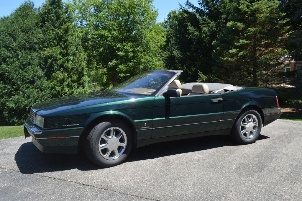 1993 CADILLAC ALLANTE 2 SEAT SPORT CONVERTIBLE