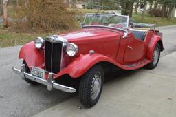 1951 MG TD ROADSTER, RED CLASSIC VINTAGE BRITISH SPORT CONVERTIBLE