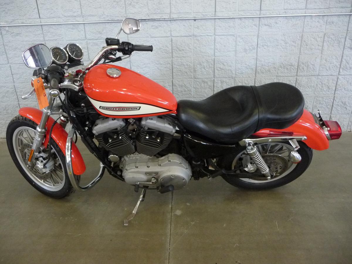 2004 HARLEY DAVIDSON XL1200R, SHOWS 7,422 MILES,