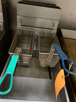 PITCO TWO BASKET DEEP FRYER