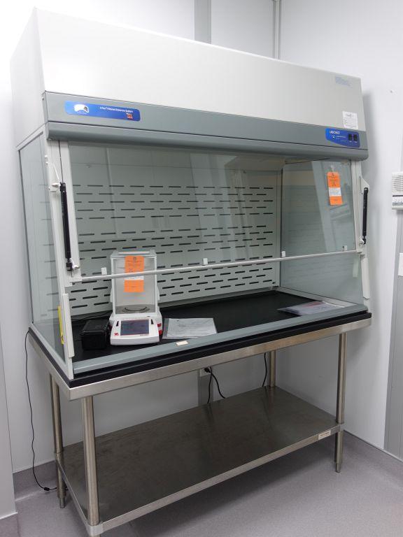 LABCONCO LAB FUME HOOD, MODEL 3950500,