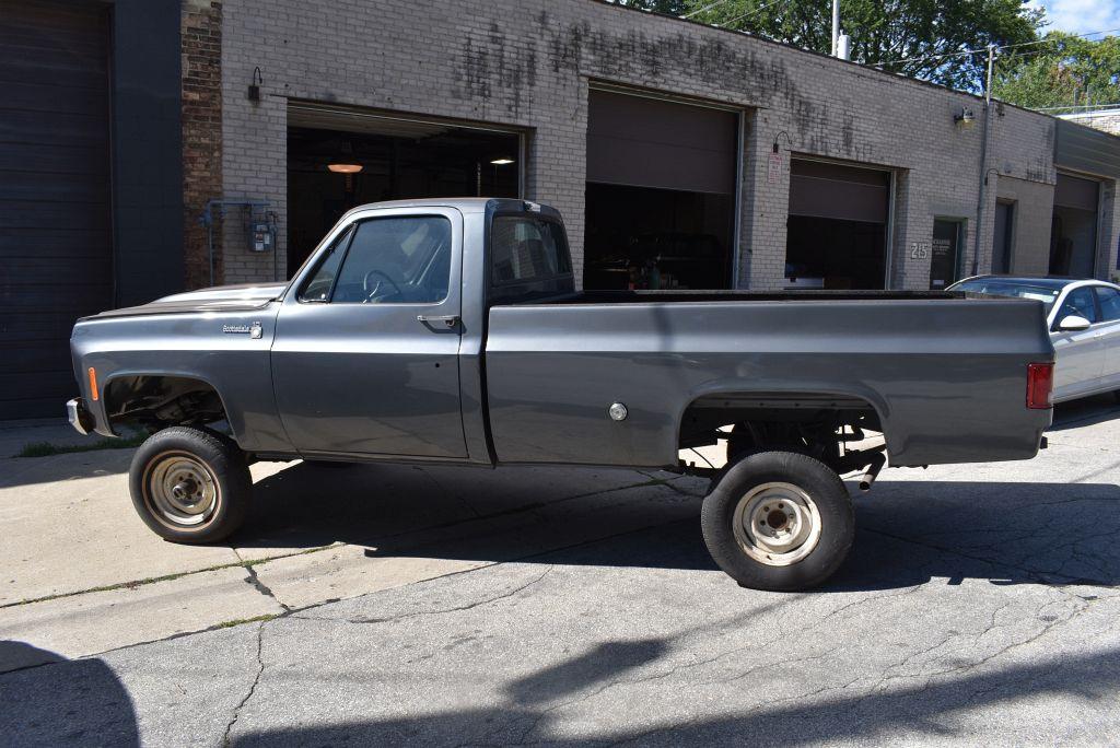 1976 CHEVROLET 4x4 PICKUP TRUCK, MODEL SCOTTSDALE K10,