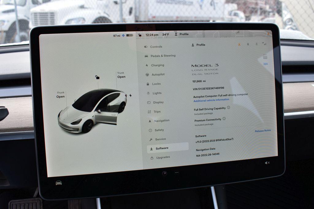 #320 (2019) TESLA MODEL 3 4 DOOR SEDAN,