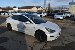 #320 (2019) TESLA MODEL 3 4 DOOR SEDAN,