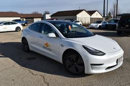 #324 (2019) TESLA MODEL 3 4 DOOR SEDAN,