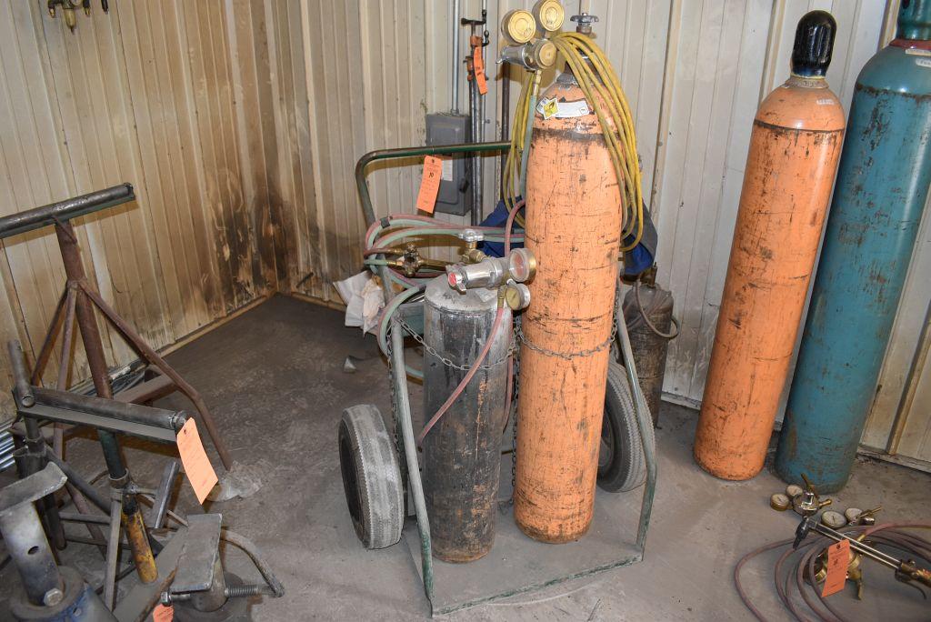 OXY/ACETYLENE TORCH SET, GAUGES, HOSE, TORCH HEAD,