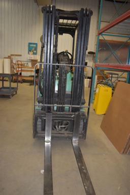 CIRCA 2011 MITSUBISHI RIDE ON FORK TRUCK,