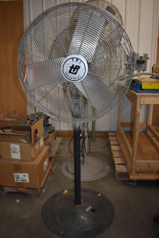 TPI 27" ADJUSTABLE METAL PEDESTAL SHOP FAN